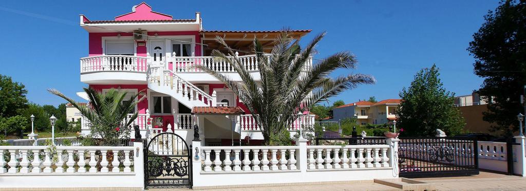 Nereids Apartments And Studios Chrysi Ammoudia Exterior foto