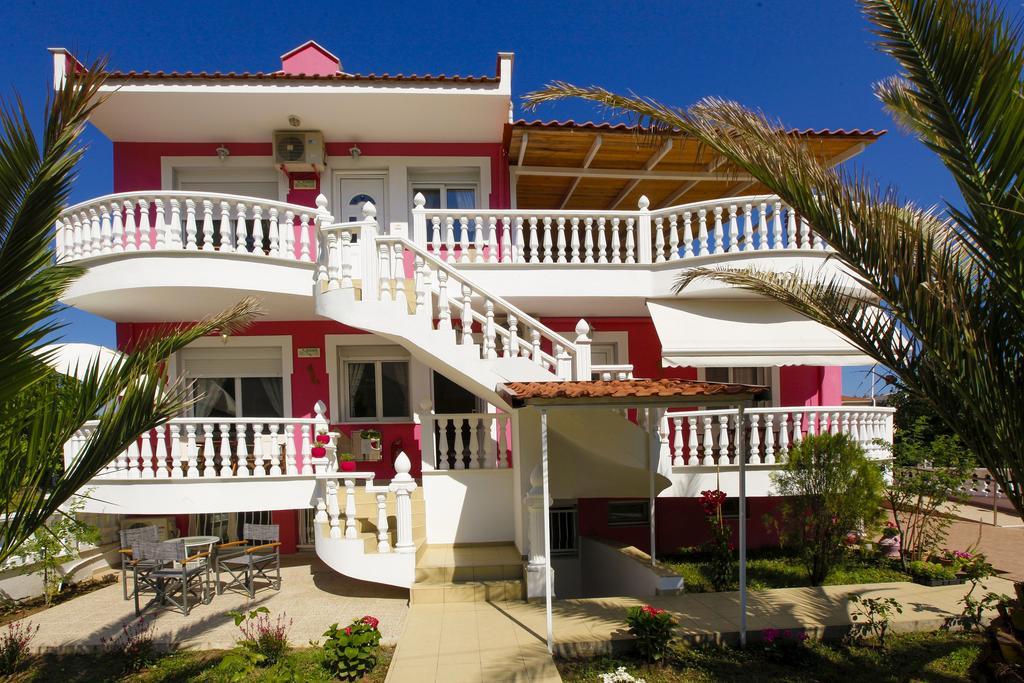 Nereids Apartments And Studios Chrysi Ammoudia Exterior foto