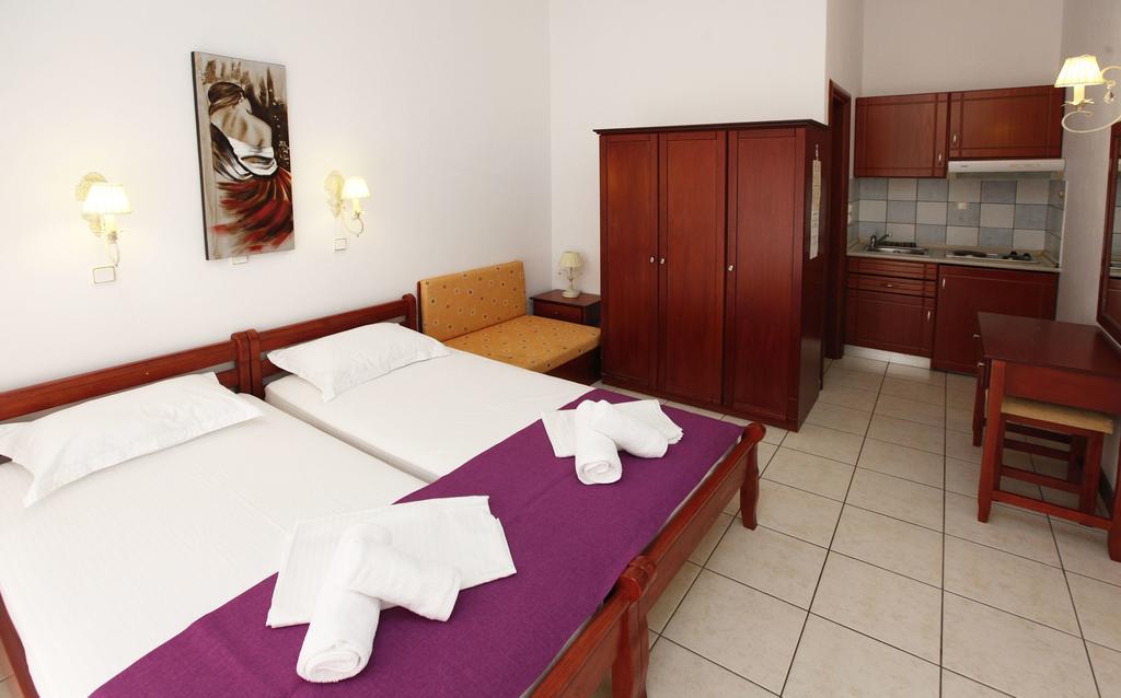 Nereids Apartments And Studios Chrysi Ammoudia Exterior foto