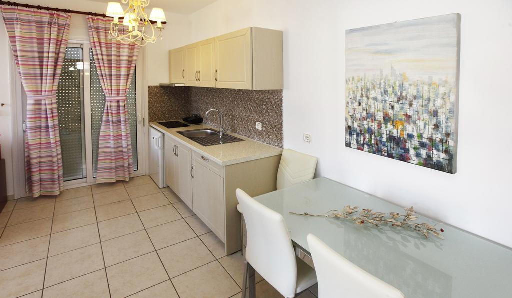 Nereids Apartments And Studios Chrysi Ammoudia Exterior foto