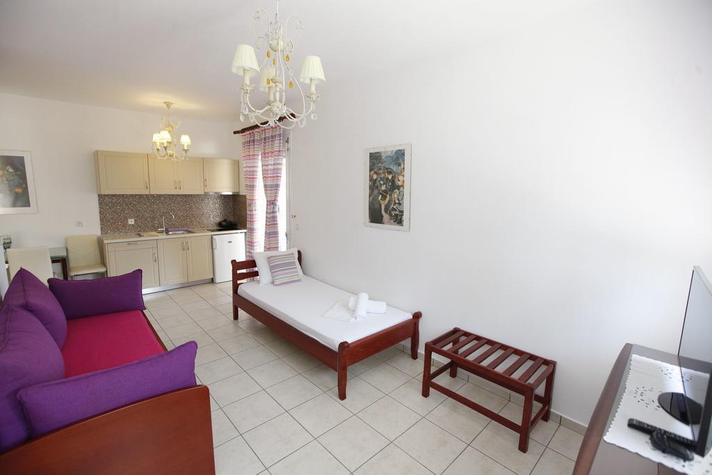 Nereids Apartments And Studios Chrysi Ammoudia Exterior foto